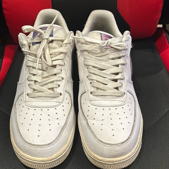 Nike Air Force 1 Iridescent - Picture 1 of 8
